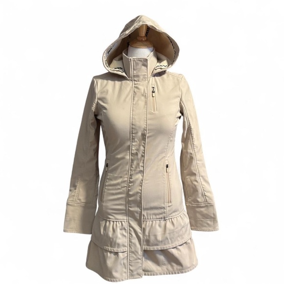 Athleta Jackets & Blazers - Athleta Shelter Cove Rain Jacket Sz S Beige Ruffle Long Soft Shell Hooded Trench